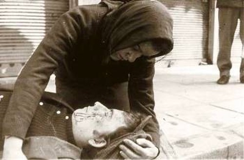 Από την ταινία «Μάης του '36» (1976)