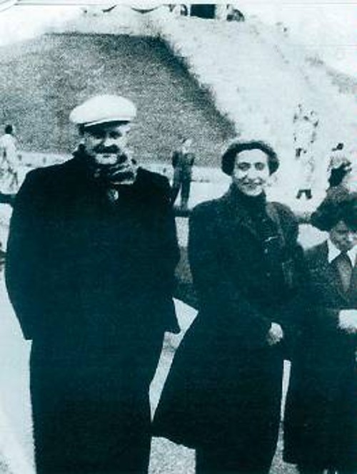 Μέλπω Αξιώτη και Ναζίμ Χικμέτ, το 1951 στο Βερολίνο