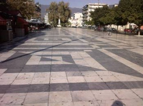 Καταστρέφεται το μοναδικό επιδαπέδιο έργο op art στην Ελλάδα