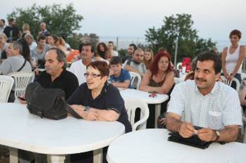 Παραβρέθηκε και η ΓΓ της ΚΕ του ΚΚΕ, Αλέκα Παπαρήγα