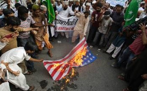 Από τις διαμαρτυρίες στο Πακιστάν