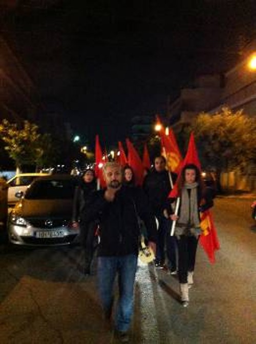 Από τη χτεσινή πικετοφορία στο Αιγάλεω