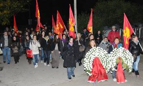Η εκδήλωση ολοκληρώθηκε με κατάθεση στεφανιών