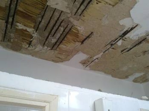 Διάβρωση στα ταβάνια παρατηρείται σε διάφορους χώρους του ειδικού σχολείου στην Καισαριανή