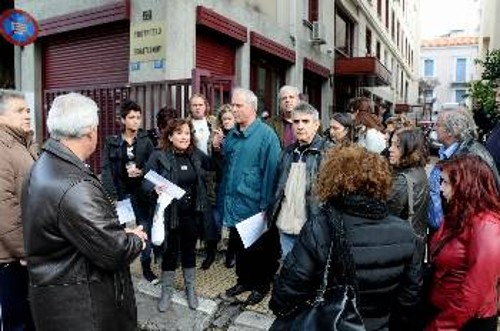 Από την χτεσινή παράσταση διαμαρτυρίας