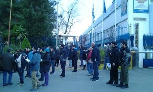 Απ' τη χτεσινή εξόρμηση έξω απ' το εργασιακό γκέτο