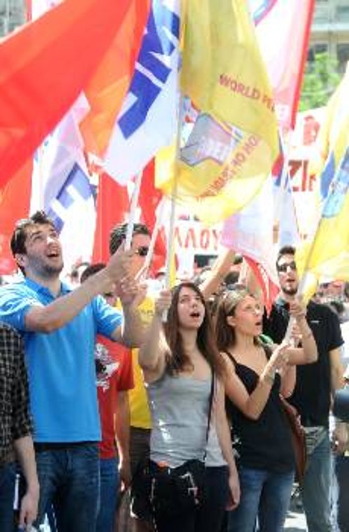 Όλοι και όλες στα συλλαλητήρια του ΠΑΜΕ στις 23 Μάη