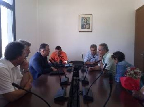 Η συνάντηση με τον δήμαρχο Γιάννη Μαρούση