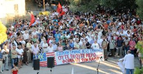 Από τη χτεσινή εκδήλωση στην Ακρόπολη. Στο βήμα ο Στ. Τάσσος