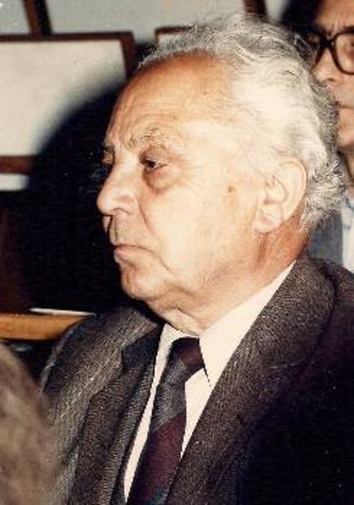 ΚΩΣΤΑΣ ΠΙΠΕΡΟΠΟΥΛΟΣ