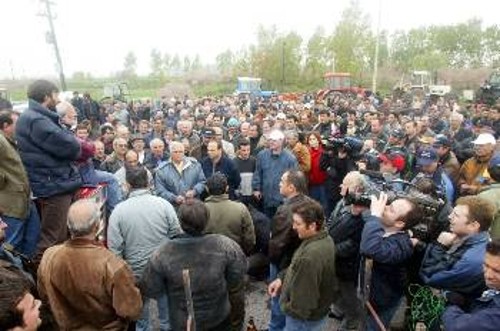 Αποψη από το μπλόκο του Αξιού