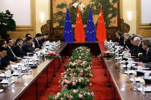 Από τη συνάντηση των αντιπροσωπειών Κίνας - ΕΕ