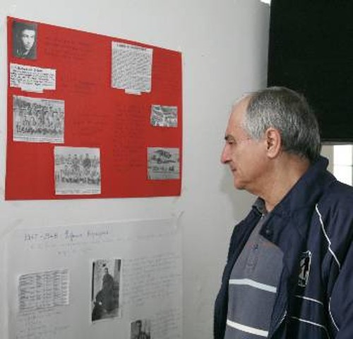 Τα ταμπλό με στιγμές από τη ζωή του Νίκου προκάλεσαν ιδιαίτερο ενδιαφέρον