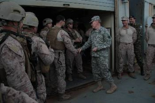 Από την πρόσφατη επίσκεψη του αρχηγού των Ενόπλων Δυνάμεων των ΗΠΑ στο ΚΕΝΑΠ