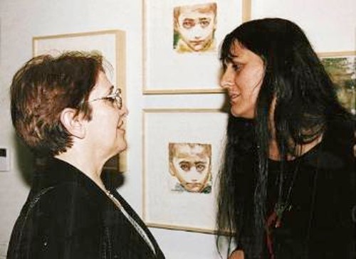 Η Αλ. Παπαρήγα συγχαίρει την Εύα Μελά για τα εκφραστικά έργα της