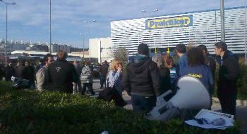 Από την κινητοποίηση στο «Praktiker» του Ταύρου