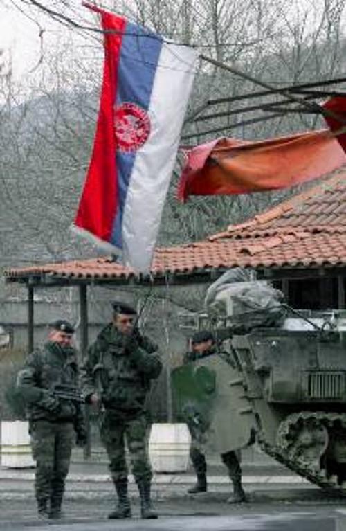 Γάλλοι στρατιωτικοί στη Μιτρόβιτσα