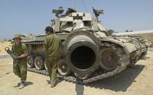 Ετοιμοι για εισβολή στη Λωρίδα της Γάζας
