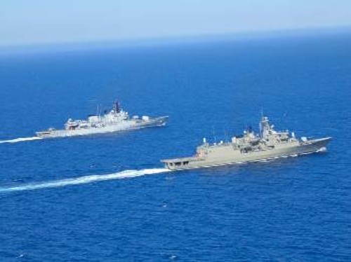 Το γεγονός ότι επιβεβαιώνεται πως το προσφυγικό πρόβλημα χρησιμοποιείται για ακόμα μεγαλύτερη ενίσχυση της ΝΑΤΟικής παρουσίας σε Αιγαίο και Ανατολική Μεσόγειο υπογραμμίζουν οι βουλευτές του ΚΚΕ