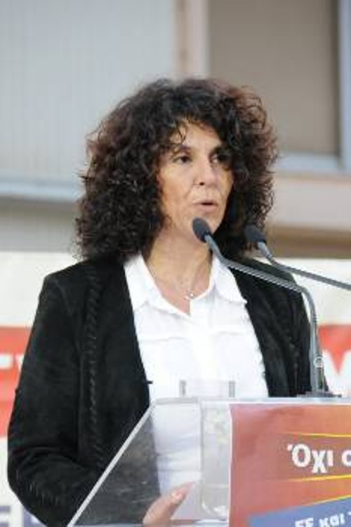 ΑΘΗΝΑ ΖΥΜΑΡΗ