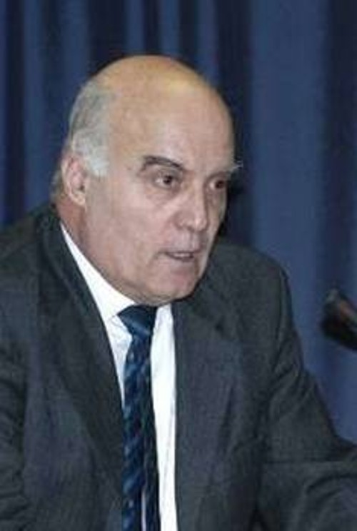 ΛΟΥΓΓΗΣ ΤΗΛΕΜΑΧΟΣ