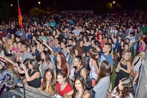 Από τη συναυλία του Πάνου Μουζουράκη
