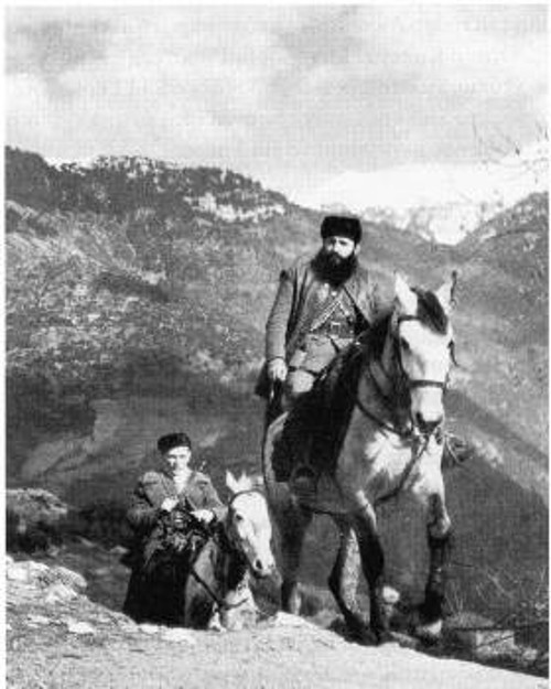 Εδώ σε φωτογράφιση από τον Μελετζή