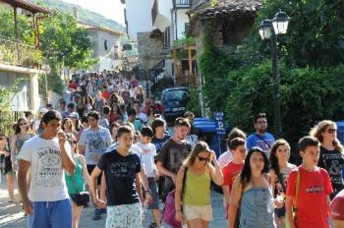 Από την επίσκεψη στα Αμπελάκια