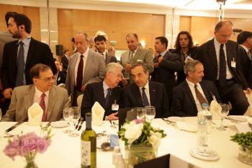 Διαβεβαιώσεις στους μεγαλοεπιχειρηματίες και τα στελέχη τους για την αποφασιστικότητα της κυβέρνησης να επιβάλει στο λαό σιγή νεκροταφείου έδωσε ο Αντ. Σαμαράς