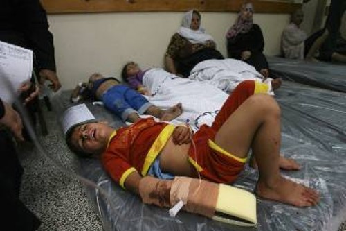 Χτυπημένα παιδιά εν μέσω υποτίθεται εκεχειρίας σε νοσοκομείο στη Ράφα