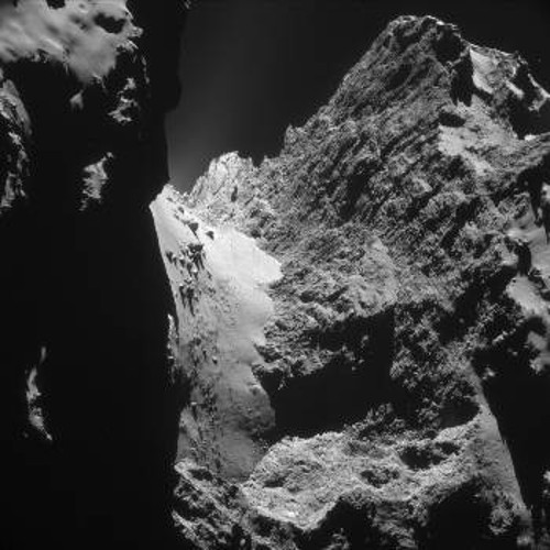 Νέες εκπληκτικές φωτογραφίες του κομήτη Τσουριούμοφ - Γκερασιμένκο έστειλε η «Ροζέτα» τις τελευταίες 20 μέρες