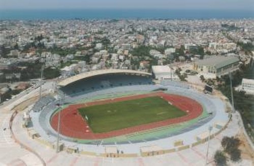 Με γνώμονα το δικαίωμα στην Αθληση για τους εργαζόμενους και τα φτωχά λαϊκά στρώματα λειτούργησε o Δήμος Πάτρας στην περίπτωση του Παμπελοποννησιακού Σταδίου