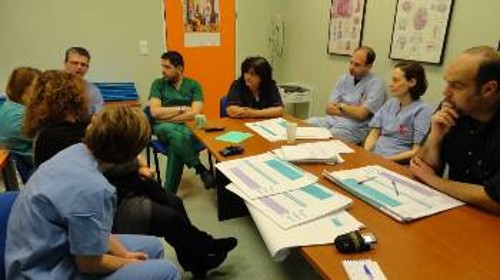 Από τη συζήτηση με επικουρικούς νοσηλευτές στη Β' ΜΕΘ του Νοσοκομείου