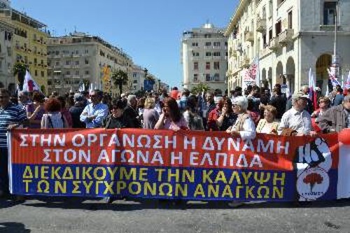 Ο λαός δεν πρέπει να συμβιβαστεί με τη φτώχεια και τη μιζέρια, αλλά να διεκδικήσει όλα όσα του πήραν - ιδιαίτερα τα τελευταία χρόνια - αλλά και όλα όσα του ανήκουν