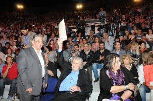 Από τη συναυλία που διοργάνωσε η ΚΕ του ΚΚΕ για τα 90χρονα του συνθέτη