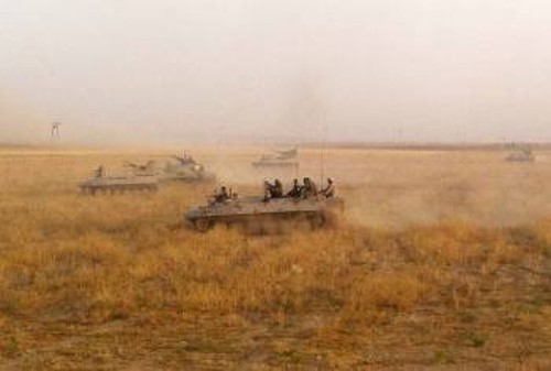 Κουρδικές περιπολίες κοντά στο Κιρκούκ. Ο ρόλος των Κούρδων στον πόλεμο κατά των τζιχαντιστών ανησυχεί την Τουρκία