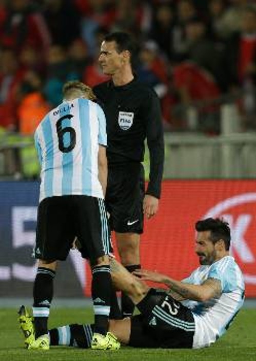 Ενας ένας κατέρρεαν οι παίκτες της Αργεντινής στον πρόσφατο τελικό του Κόπα Αμέρικα καθώς πολλοί εξ αυτών συμπλήρωσαν 12 μήνες στα γήπεδα