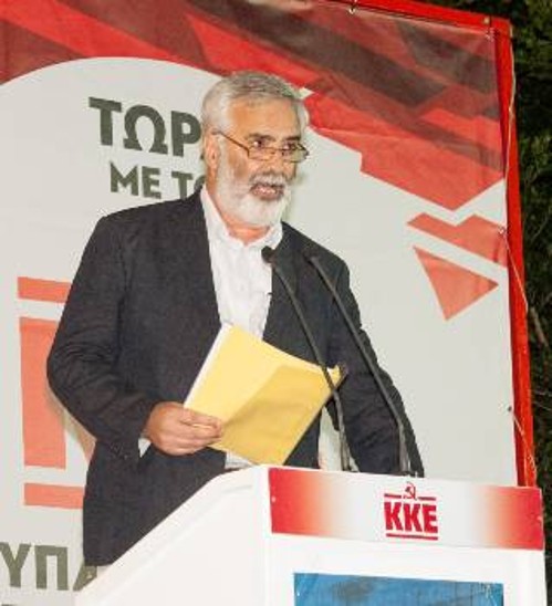 Ο Γιάννης Ντουνιαδάκης