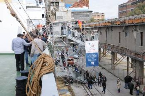 Η έκθεση λειτουργεί μέσα στο πλοίο «Hellas Liberty». Στο οποίο παράλληλα εκτίθενται και άλλα υλικά για την ιστορία των πλοίων τύπου «Liberty»