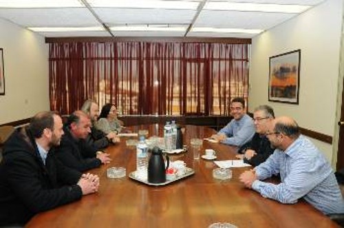 Από τη χτεσινή συνάντηση στην έδρα της ΚΕ του ΚΚΕ στον Περισσό