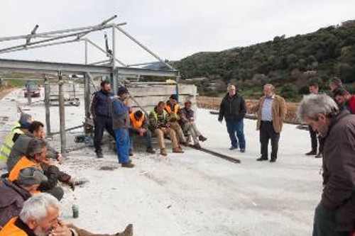 Από τη συζήτηση με τους εργαζόμενους στο Γυμνότοπο