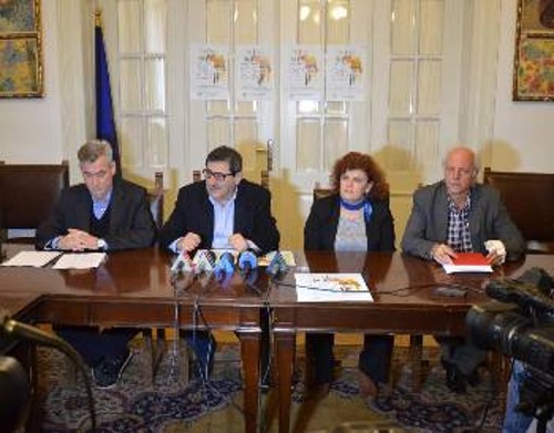Από τη χτεσινή συνέντευξη Τύπου