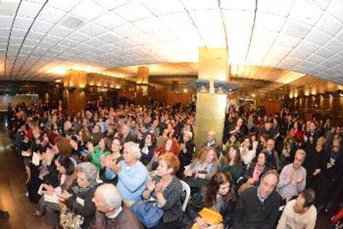 ...και το φουαγιέ στη χτεσινή εκδήλωση