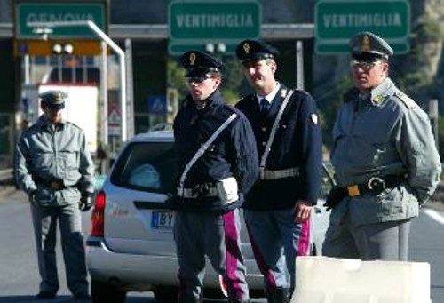 Μπλόκο Ιταλών αστυνομικών στα σύνορα με τη Γαλλία