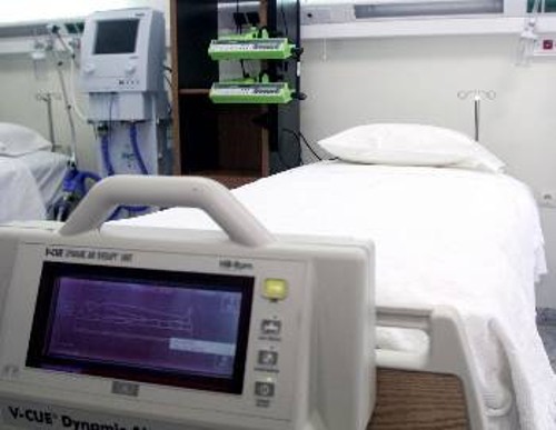 Είναι δυνατόν να υπάρχουν σύγχρονες υποδομές που μπορούν να σώσουν ζωές, αλλά να μην τις χρησιμοποιούν όσοι τις χρειάζονται; Στον καπιταλισμό είναι