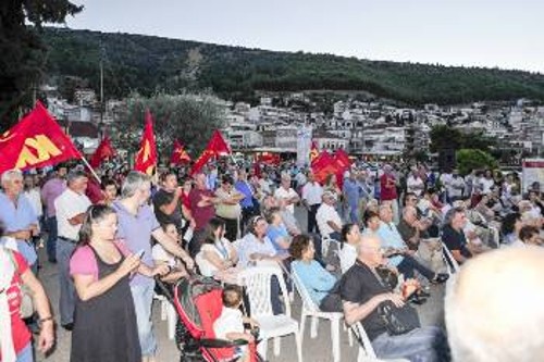 Από την εκδήλωση στην κεντρική πλατεία της Αμφιλοχίας