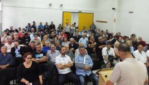 Στιγμιότυπο από τη μαζική πανθεσσαλική σύσκεψη