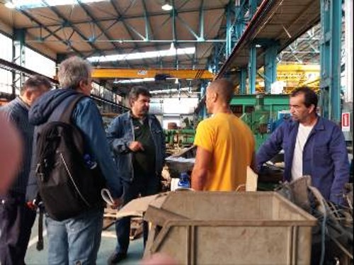 Από την περιοδεία στο εργοστάσιο του ΟΣΕ στον Πειραιά