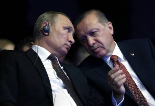 Τον περσινό Οκτώβρη, ο Πούτιν βρέθηκε σε ενεργειακό συνέδριο στην Κωνσταντινούπολη, ως ένας από τους βασικούς προσκεκλημένους