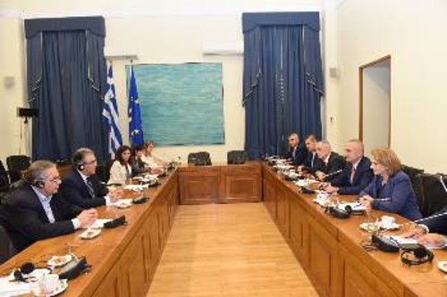 Από τη συνάντηση του Δ. Κουτσούμπα με τον Ι. Μέτα